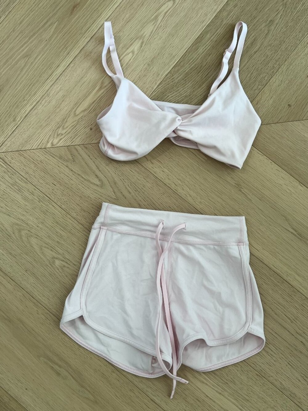 Aritzia Ballet Pink Matching Set Sports Bra & Draw String Shorts